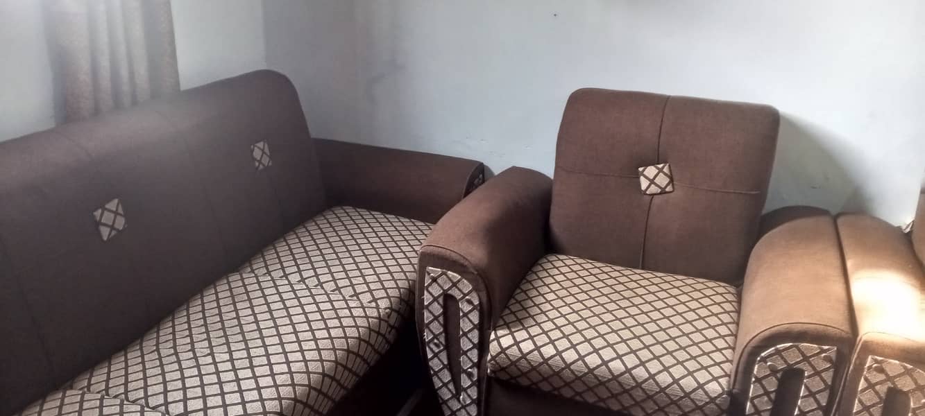 5 seater Sofa set For sale 2