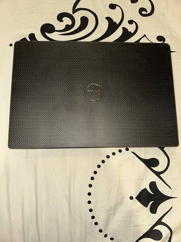 DELL LATITUDE 7400 1