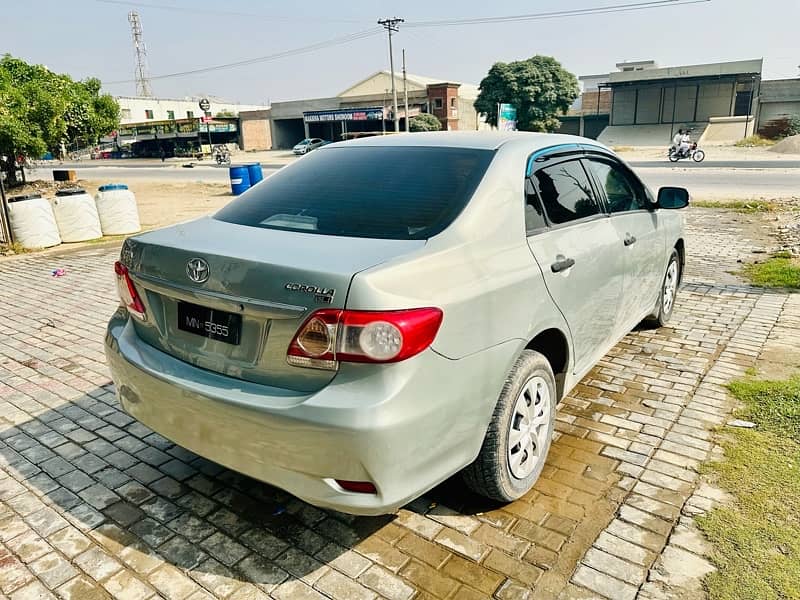 Toyota Corolla GLI 2011 1