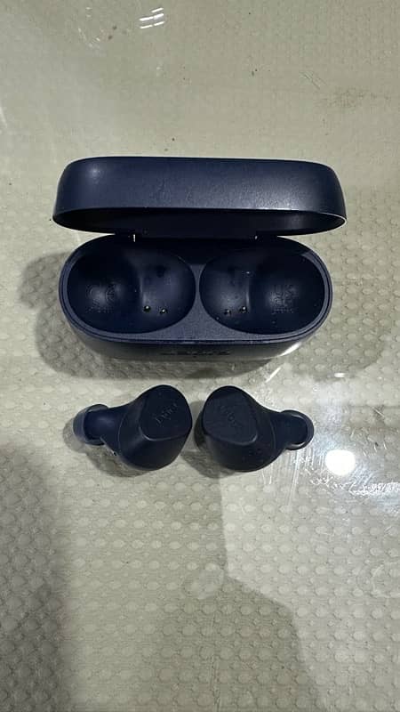 Jabra Elite 2 - Jabra Elite 2 in Ear True Wireless Earbuds 4