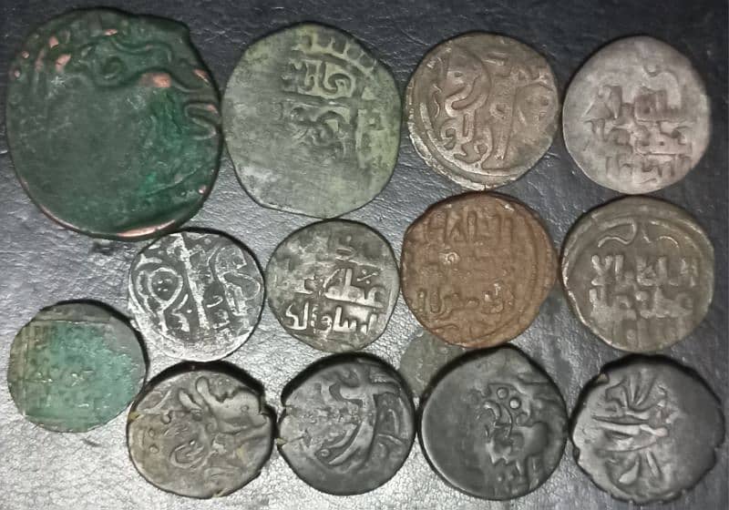 Antique Old Coins from States, Islamic 10