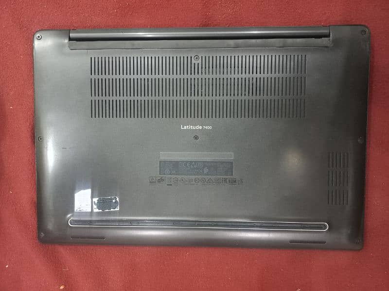 Dell latitude 7400 1