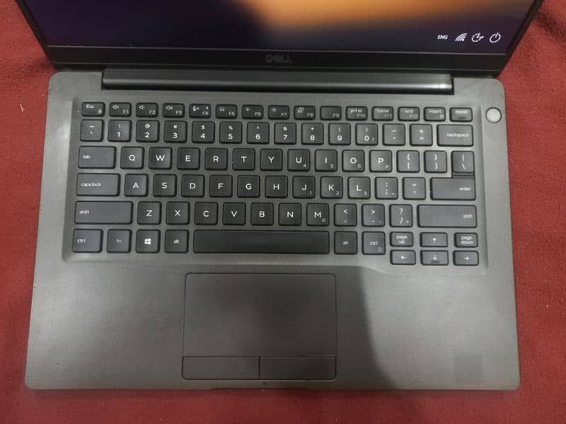 Dell latitude 7400 2