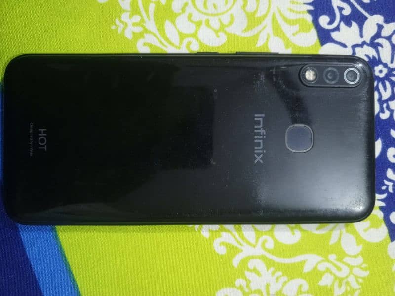 Infinix hot 8 lite original pics attached 3