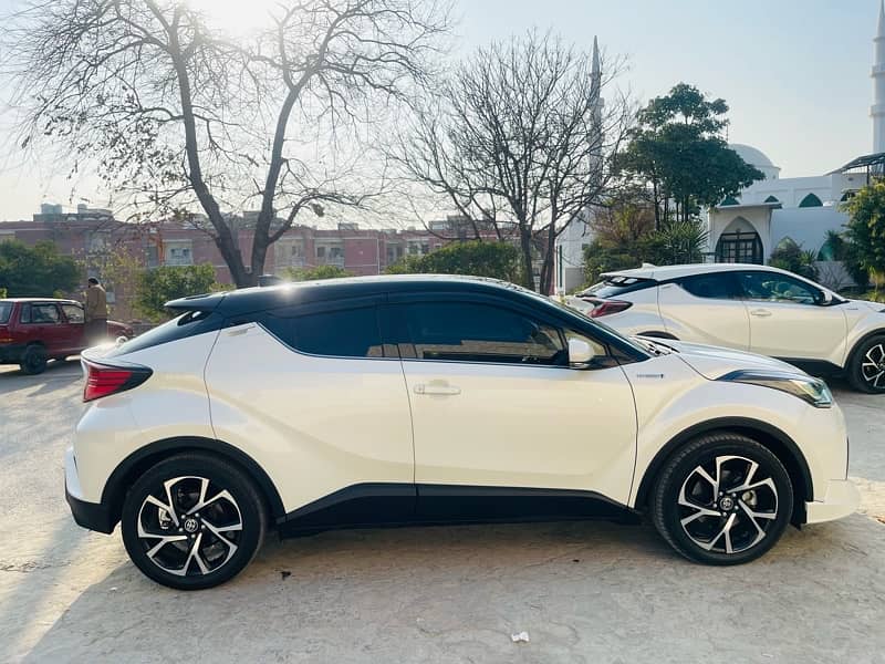 Toyota C-HR 2019 4