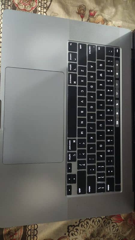 MACBOOK PRO 5