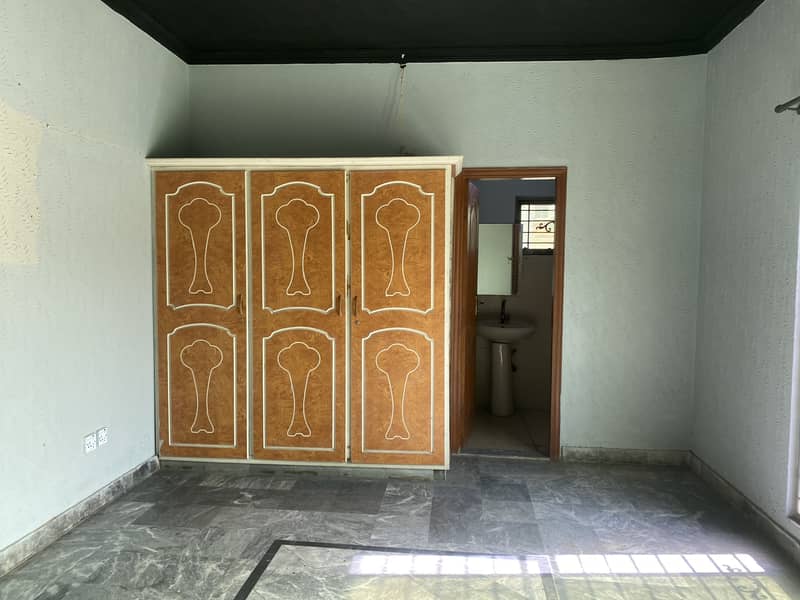 1 Kanal Double Storey House Available For Rent In Punjab Society Phase 1, PIA Road Vip Location, Separate Servant Quarter With Kitchen And Washroom 35