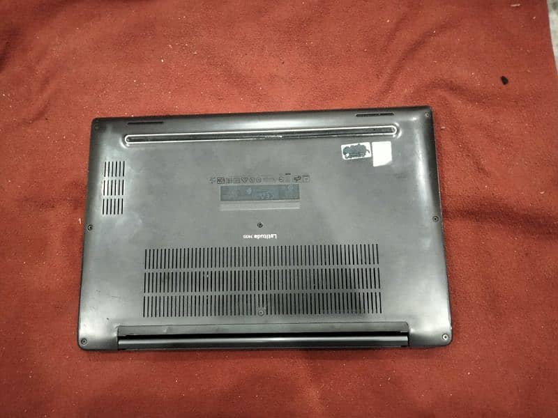 Dell latitude 7400 2