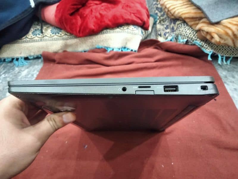 Dell latitude 7400 4