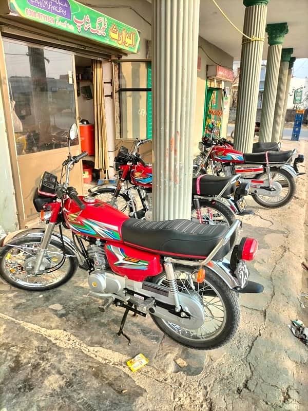 honda 125 model 23 golden no only 23 7