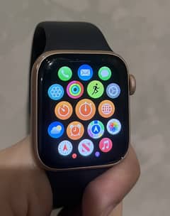 Apple Watch Series 5 (40mm)