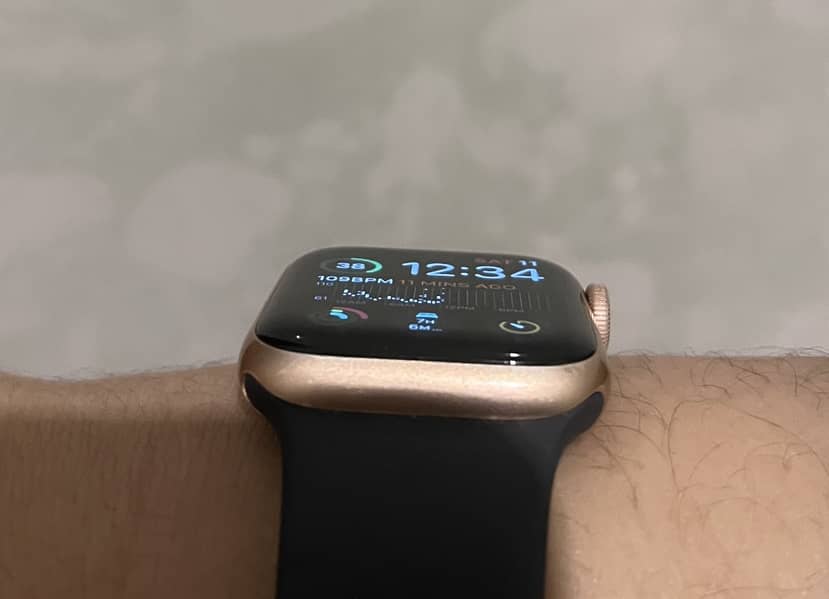 Apple Watch Series 5 (40mm) 3