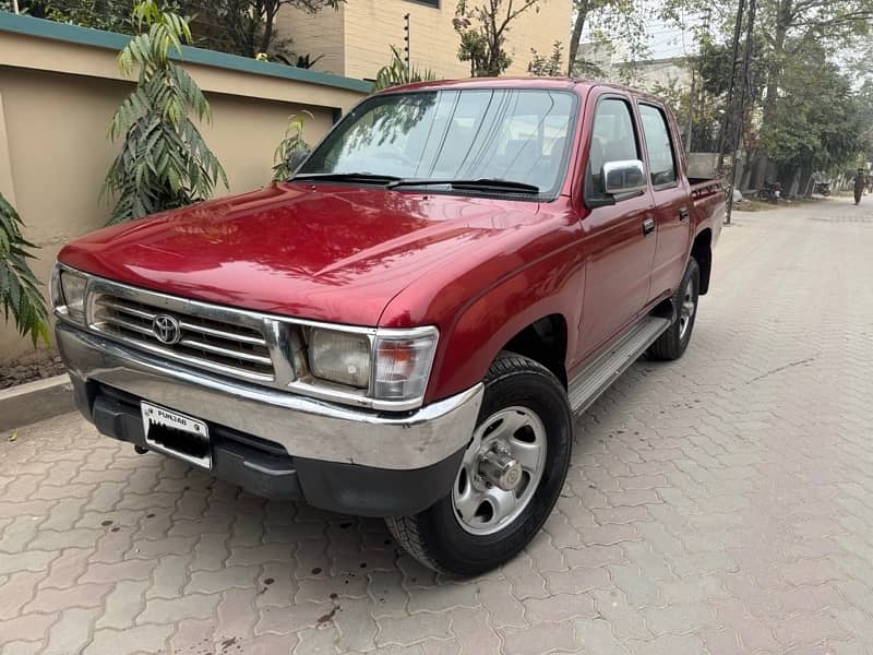 Toyota Hilux 1998 5