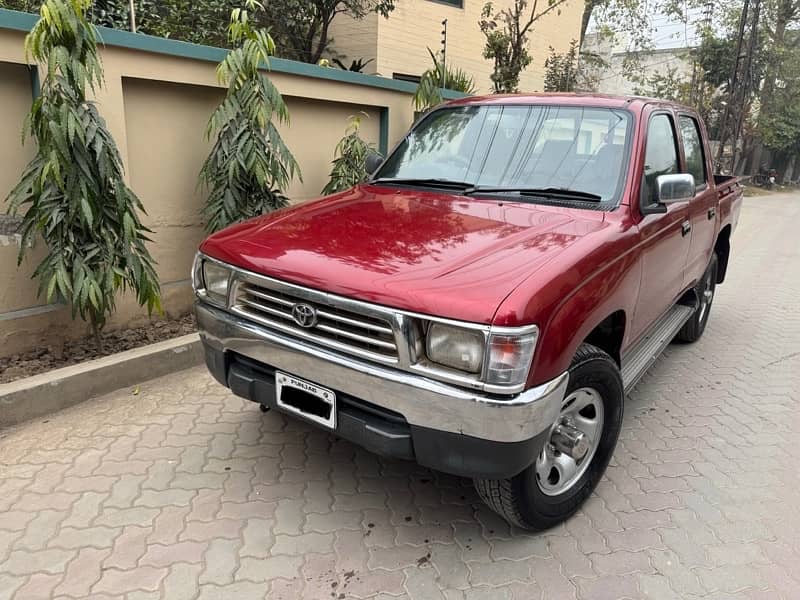 Toyota Hilux 1998 6