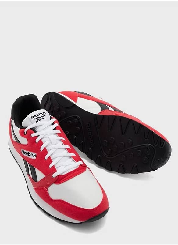 Origibal Reebok Shoes Size 44 2