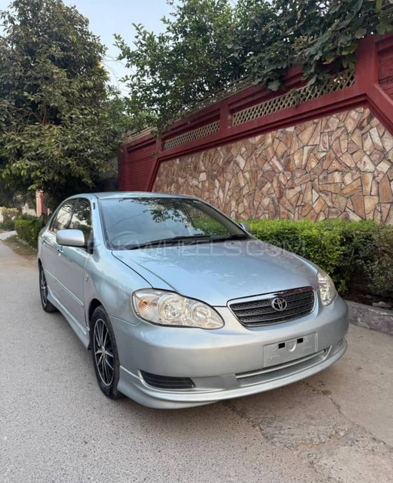 Toyota Corolla SE saloon diesel 2002 7