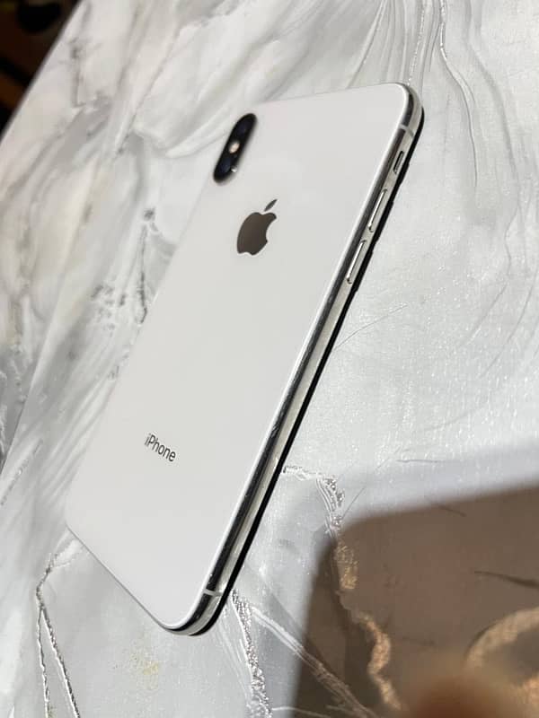 Iphone X white Official Approved PTA 5