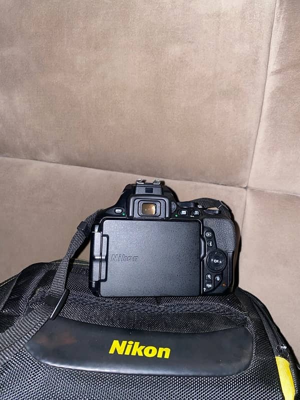 Nikon D5600 DSLR Camera for Sale 2