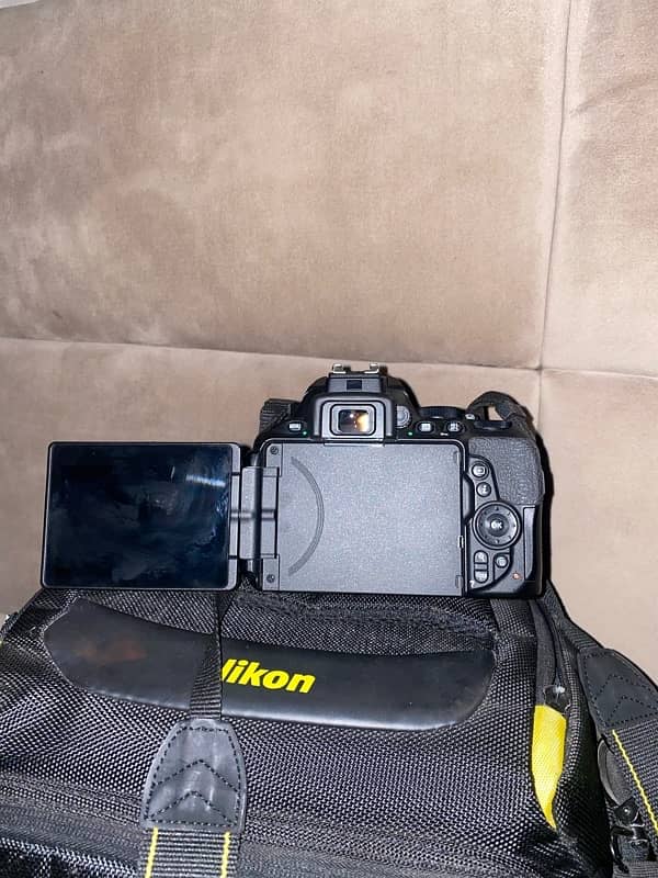 Nikon D5600 DSLR Camera for Sale 3