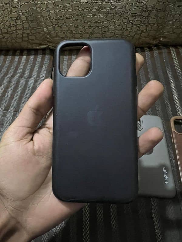 iphone 11 pro covers 5