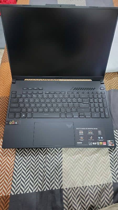 asus tuf A16 16 inch ryzen 7 7735HS with Radeon RX 7700s 4