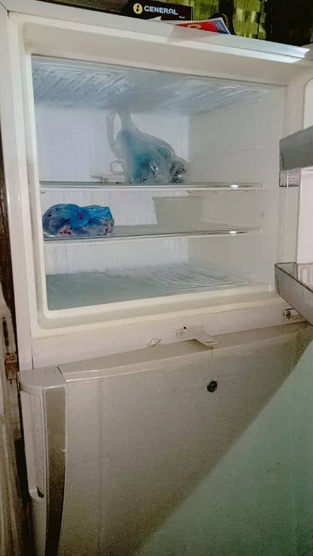 extra large size fridge 7