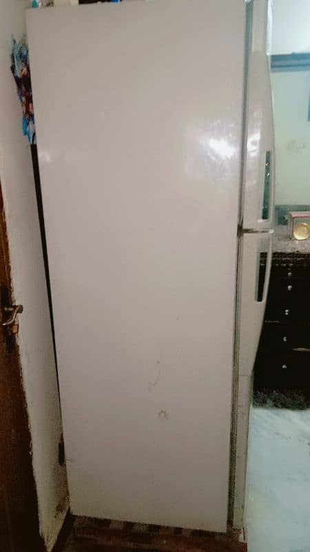 extra large size fridge 8