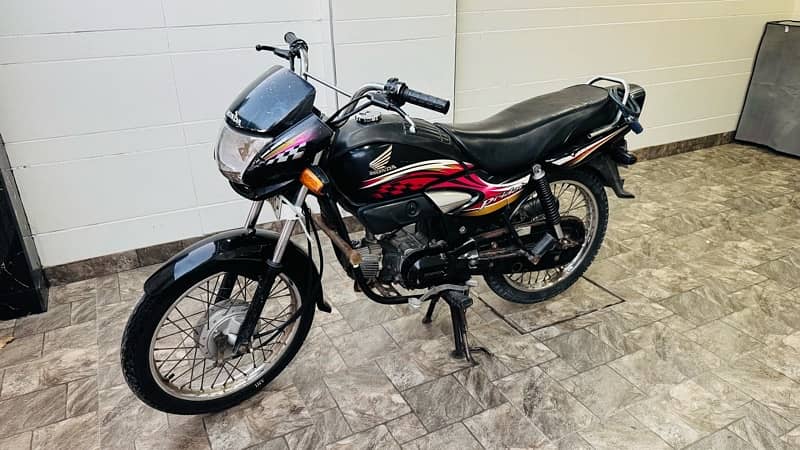 Honda Pridor CD100 1