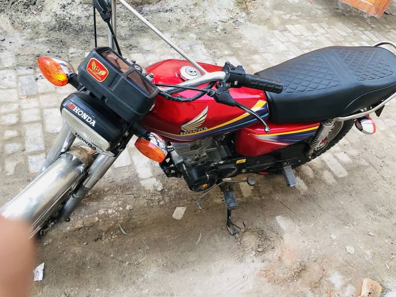 Honda cg125 2011 model for sale 1