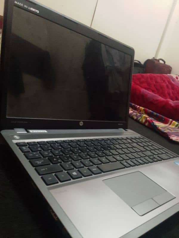 HP LAPTOP 50% OFF 7