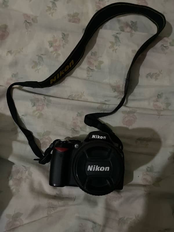 NIKON D40 up for sale 2