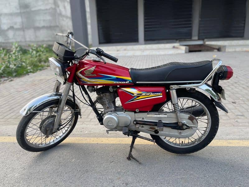 Honda 125 19 model one hand use all documents 8