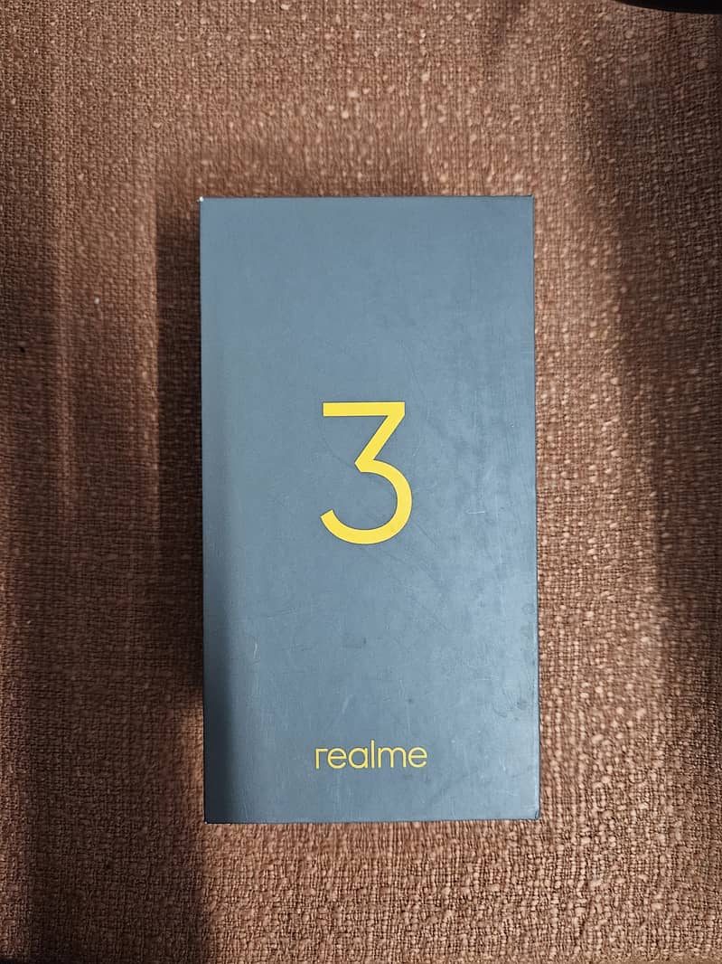 Realme 3 4