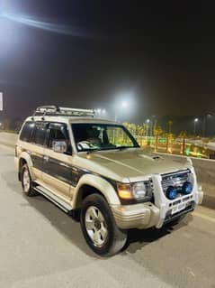 Mitsubishi Pajero 1994