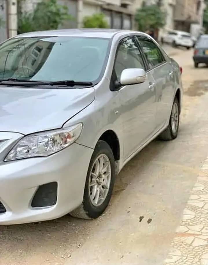 Toyota Corolla GLI 2011 1