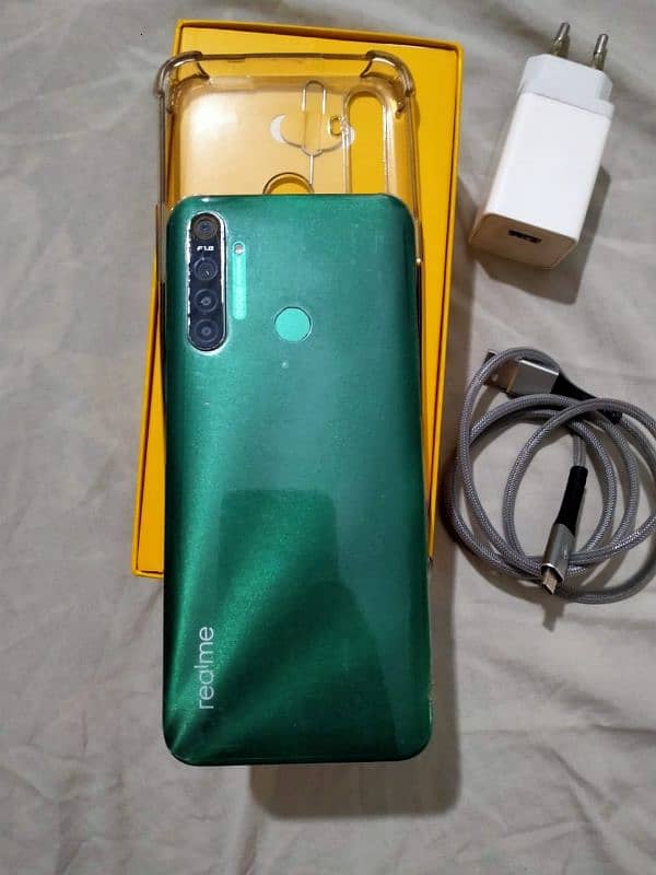 Realme 5i 0