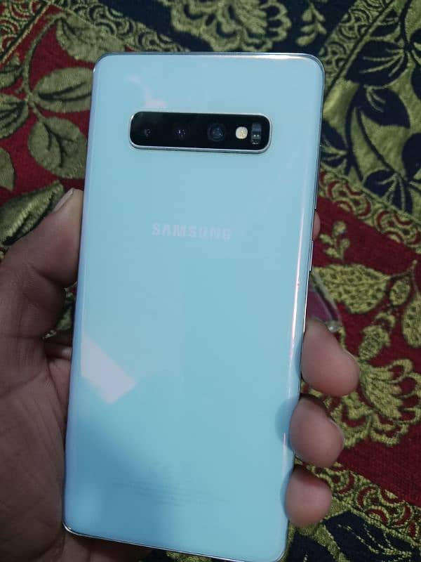 Samsung S10+ 4