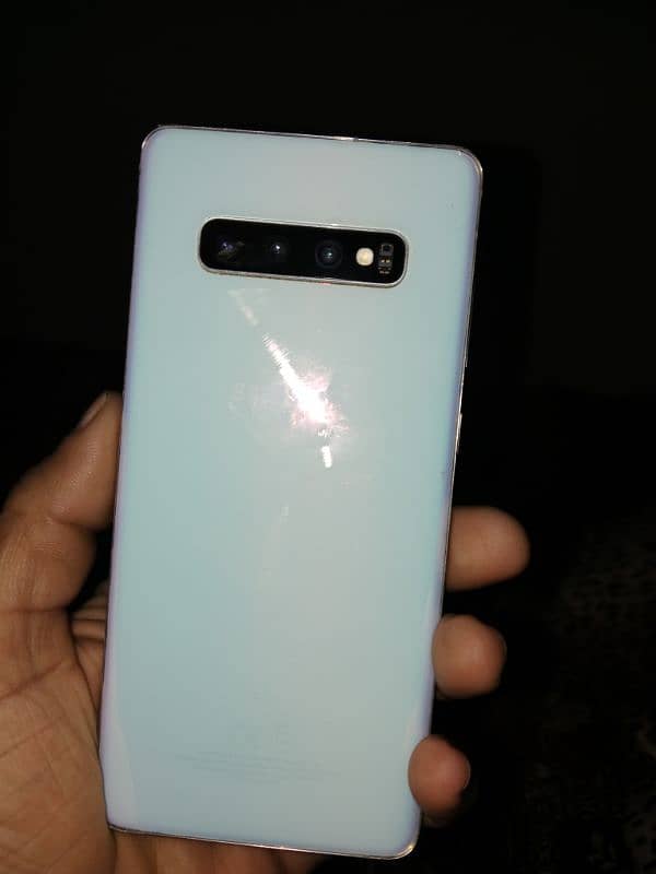 Samsung S10+ 5