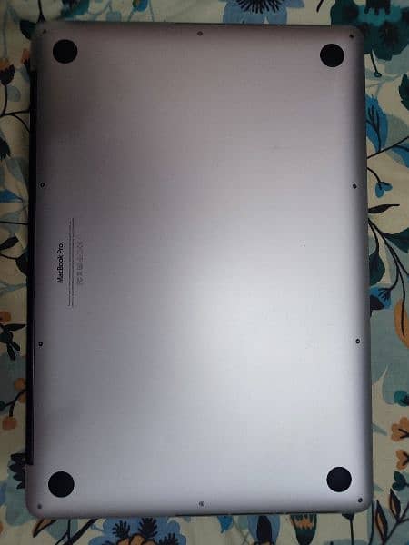 MacBook Pro 2015, 15 inch, Core i7, 16 GB Ram,  512 SSD, 2 GB Graphics 5