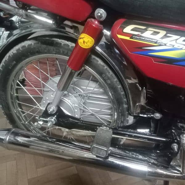 Honda CD 70 Karachi number excellent and original condition everything 4