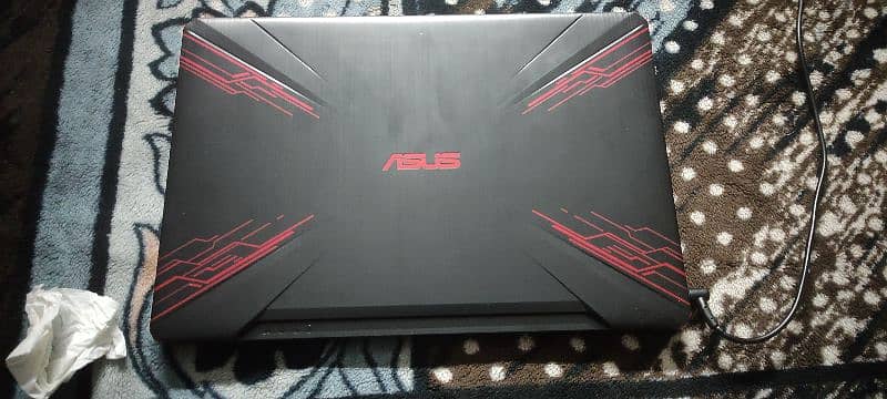 ASUS  TUF Gaming FX504 3