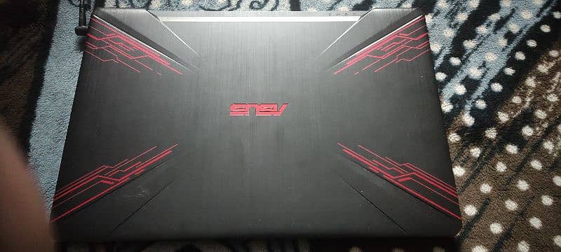 ASUS  TUF Gaming FX504 4