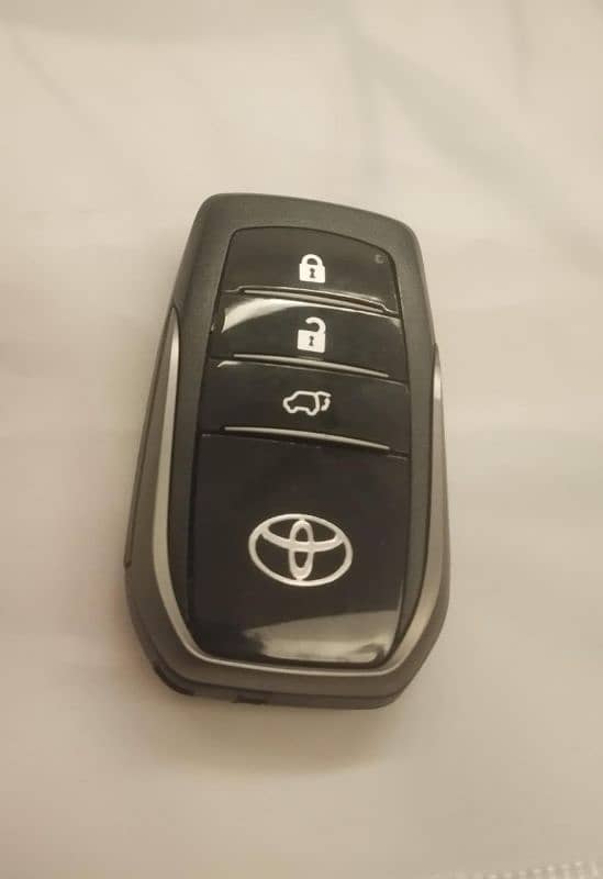 Toyota lexus prado land cruiser smart card key remote available 1