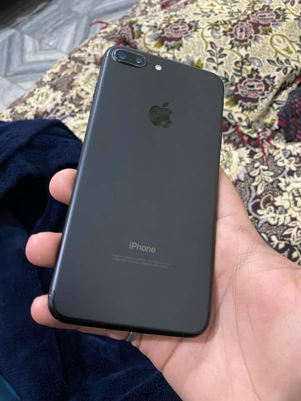 iphone 7plus pta approved 128 gb read add 1