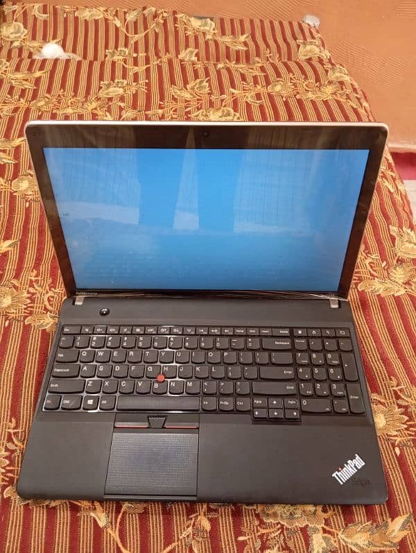 Lenovo E545 Edge Thinkpad For sale 10/10 CONDITION just like new 13