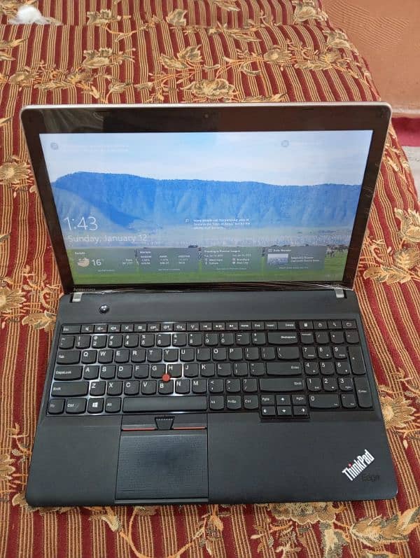 Lenovo E545 Edge Thinkpad For sale 10/10 CONDITION just like new 15