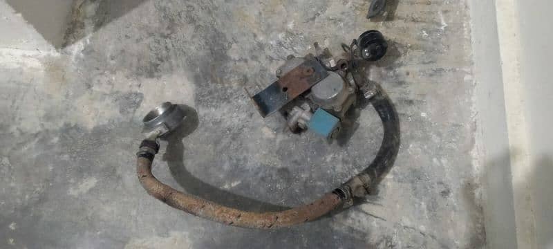 CNG cylinder and kit alto cultus coure mehran 2