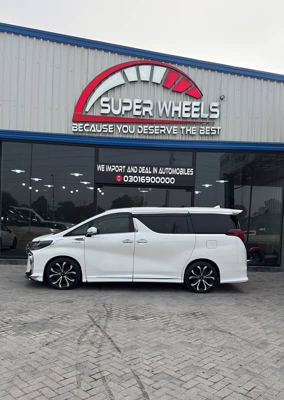 Toyota Alphard 2019 3