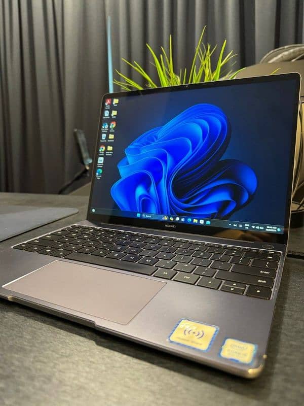 Huawei MateBook 13 0