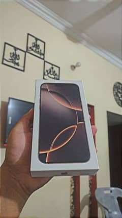 I Phone 16 pro max (Desert Titanium) 256 GB